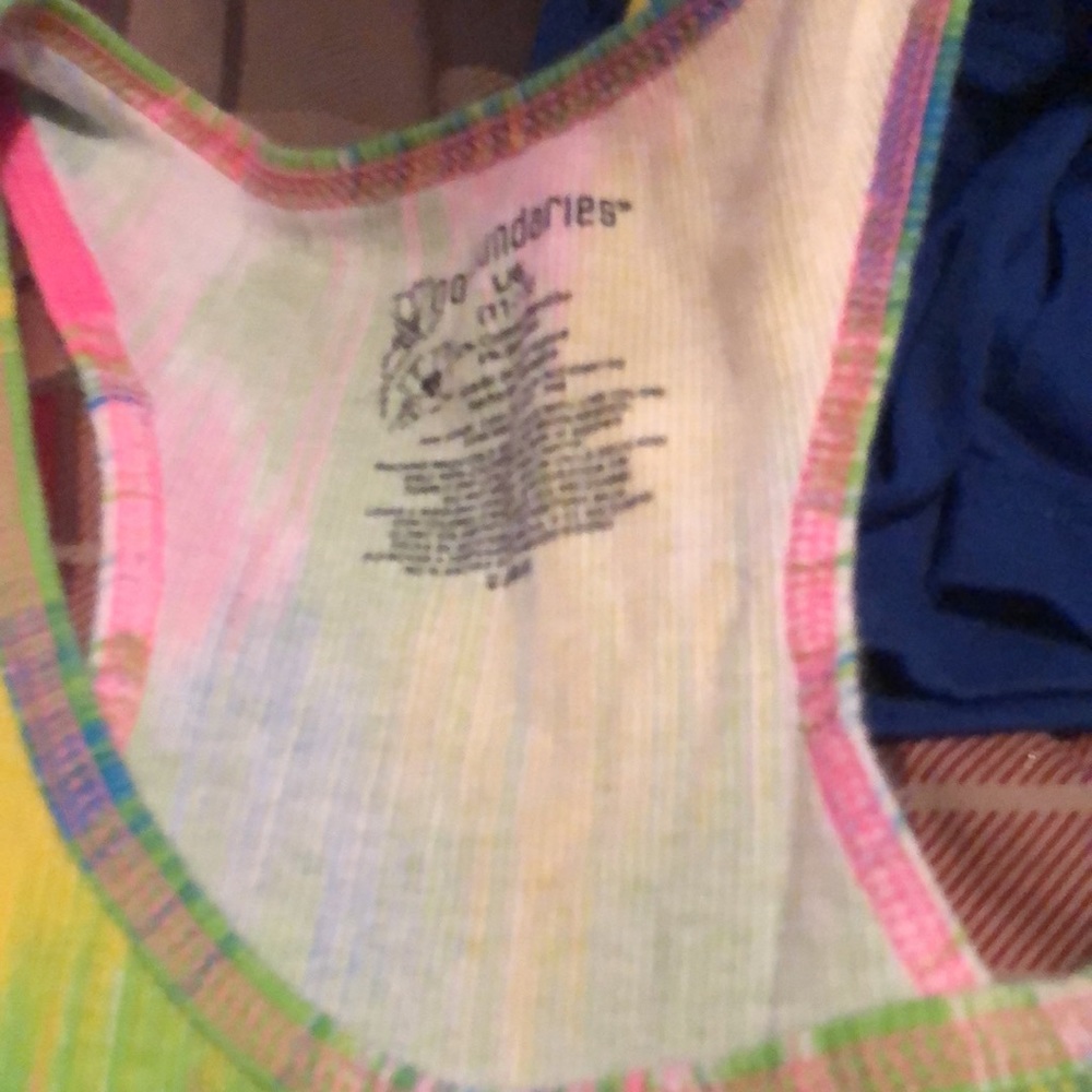 Tank top - Picture 2 of 3